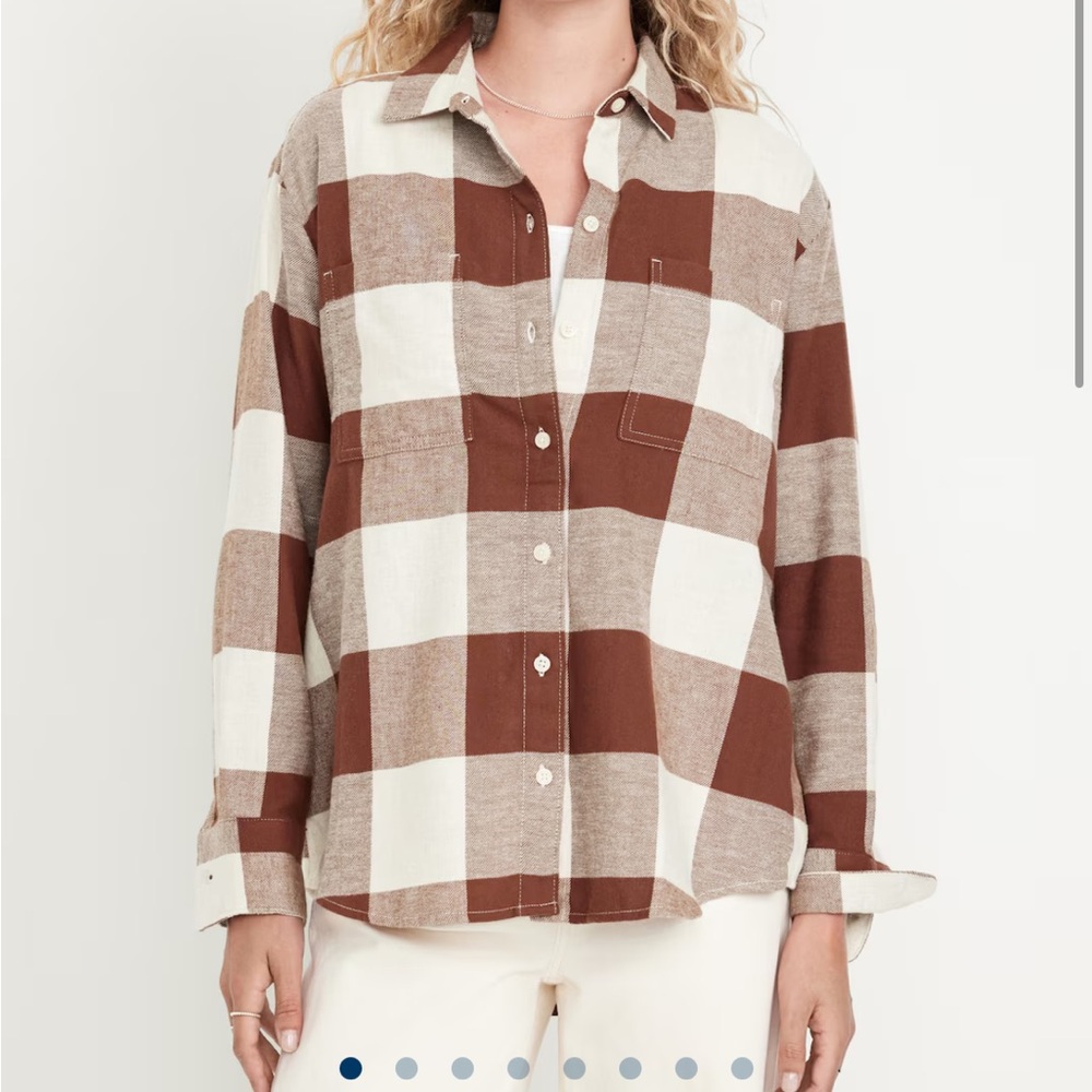 Old Navy Flannel Boyfriend Button Down Shirt